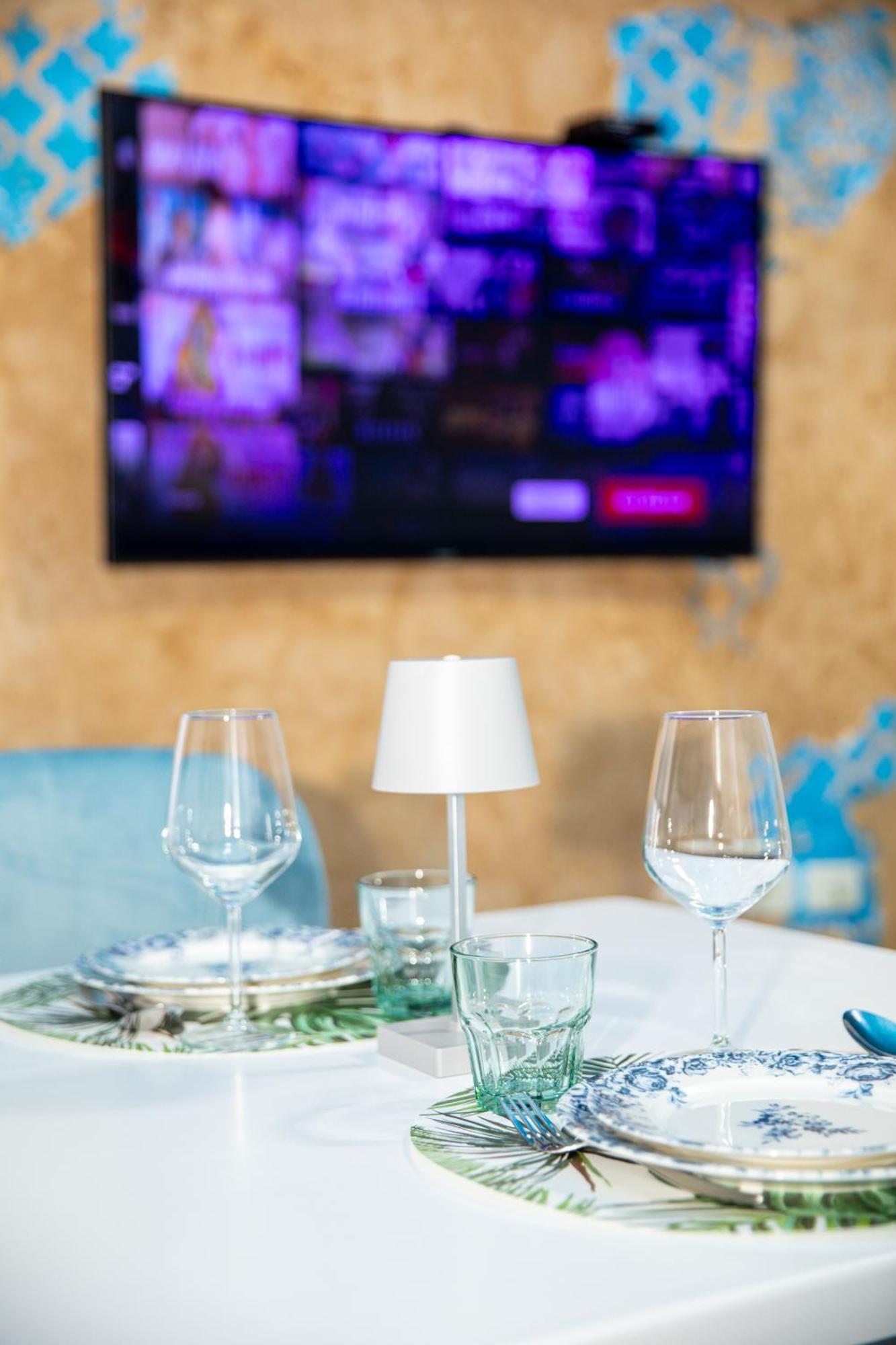 Marina Apartment - The Ocean Heart Of Shkodra Экстерьер фото