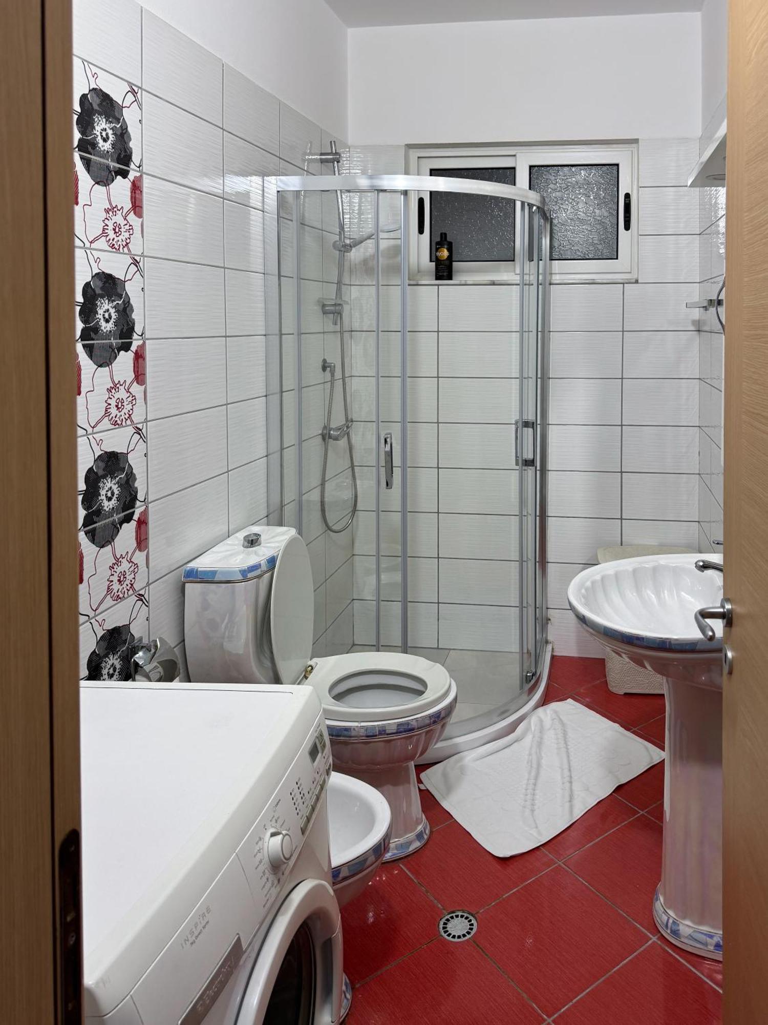 Marina Apartment - The Ocean Heart Of Shkodra Экстерьер фото